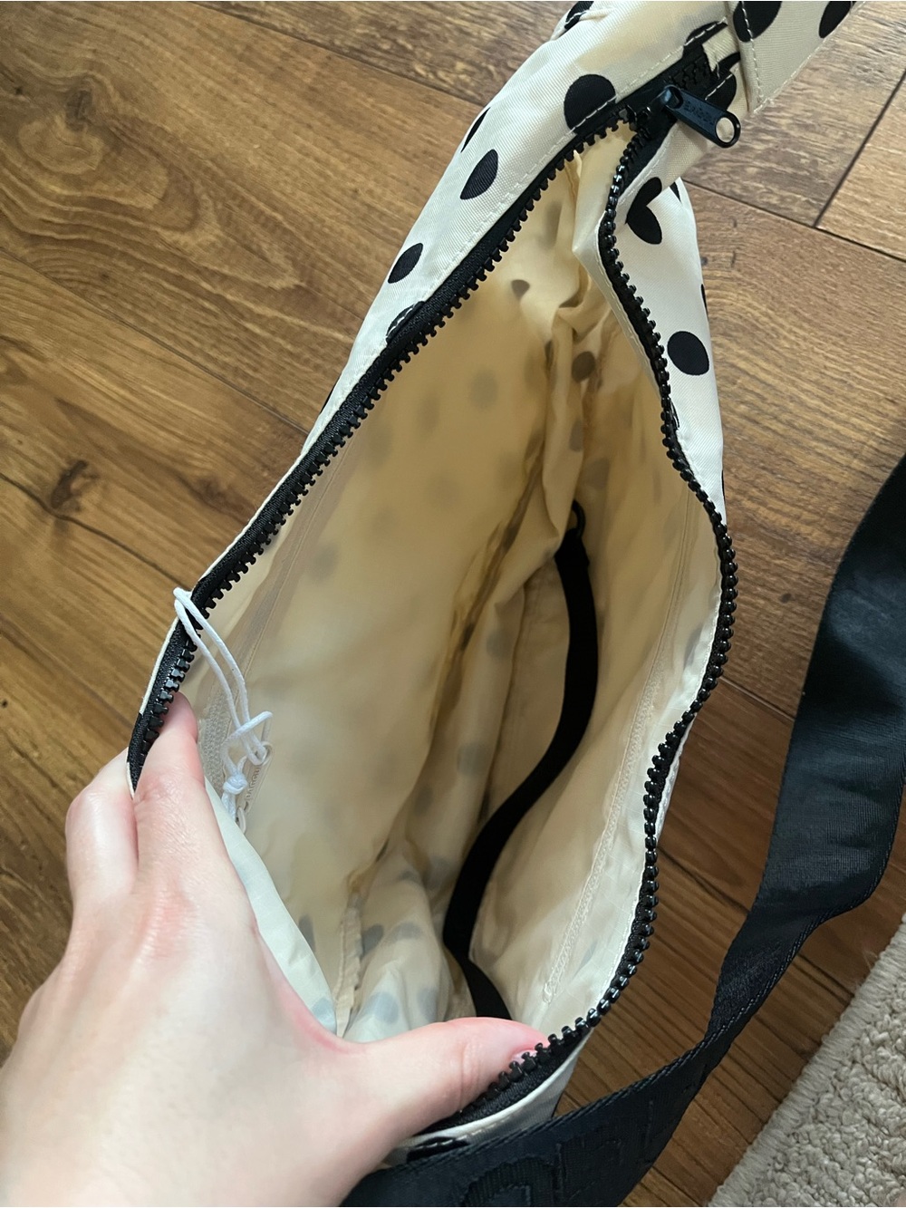 BAGGU Polka Dot Crossbody Bag in Black and Cream - Picture 6 of 9